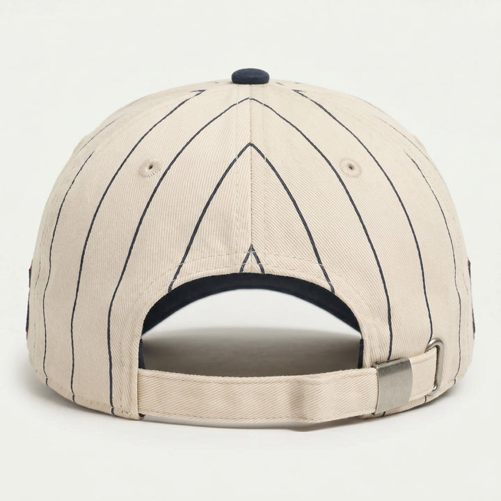 Women's fashionable leisure cap with historical motif Brehn