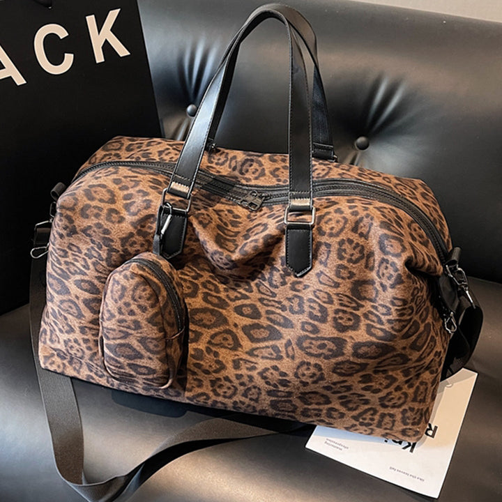 Weekend travel bag in fashionable leopard pattern Kalsten