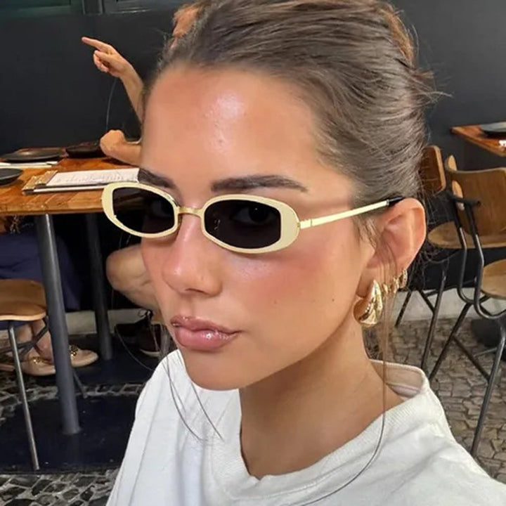 Women's fashionable optical glasses with elegant metal frame and fine accents Kalsten