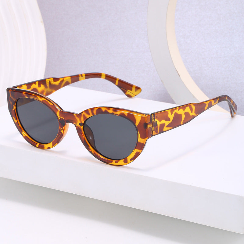 Ladies fashionable square sunglasses with mirrored lenses Kalsten