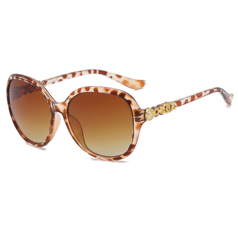 Women's oversized sunglasses with trendy tortoiseshell pattern and elegant frame accents Kalsten