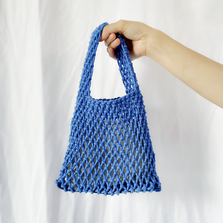Hand-knotted tote bag in modern design Kalsten