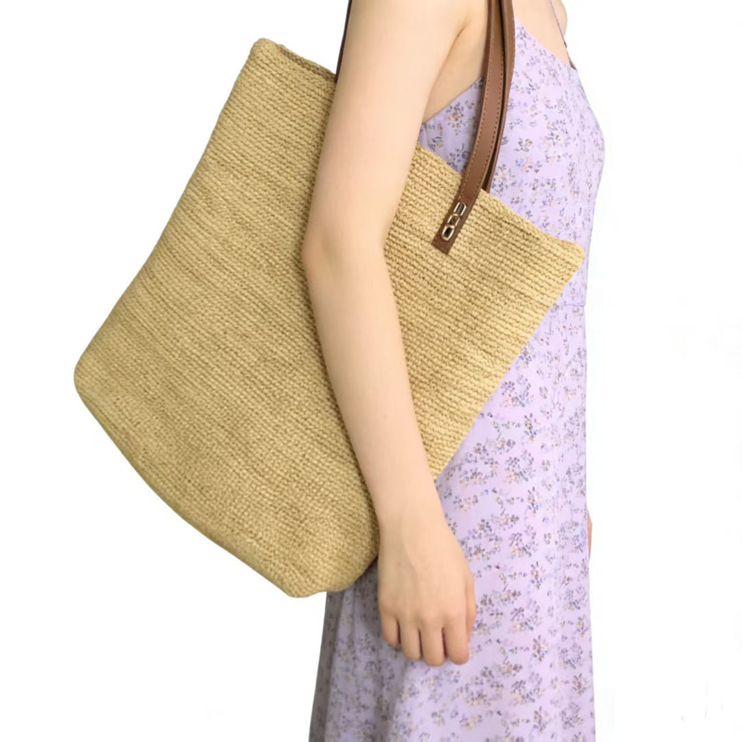 Handbag Made of Sustainably Woven Natural Material with Elegant Leather Handles Kalsten