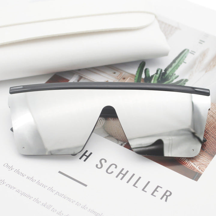 Women’s Sporty Sunglasses in Trendy Shield Design Kalsten