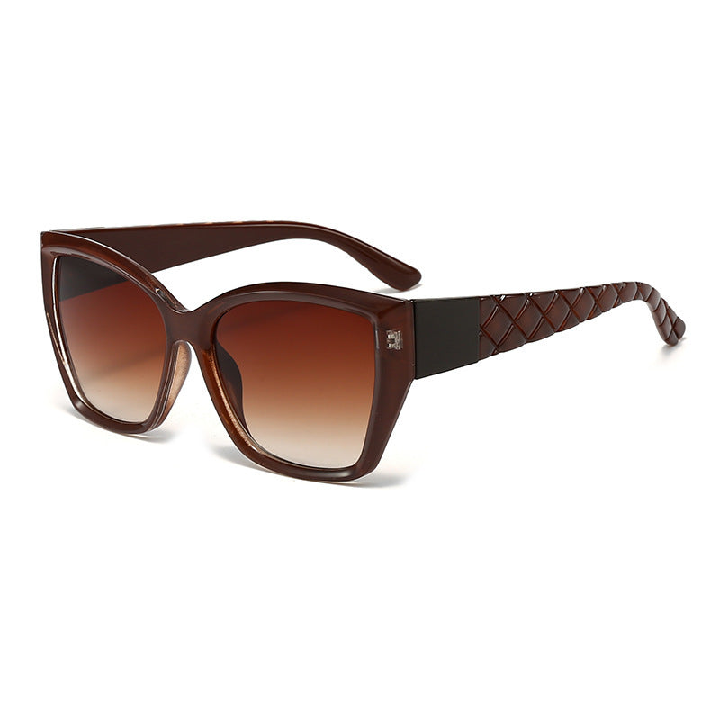 Ladies Oversized Cat-Eye Sunglasses with Stylish Accents Kalsten