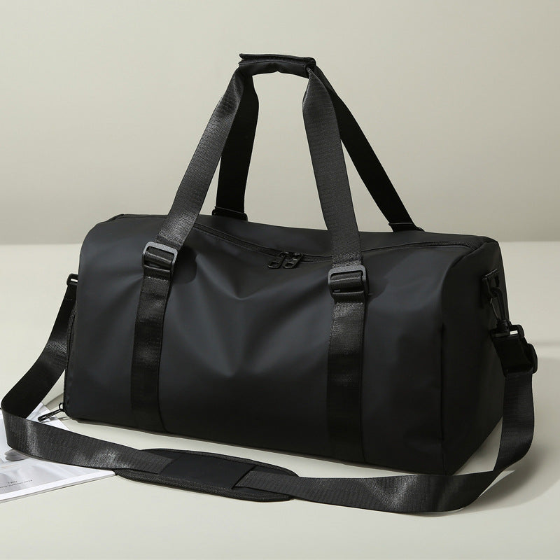 Sporty Travel Bag With Water-Repellent Material And Multiple Compartments Kalsten