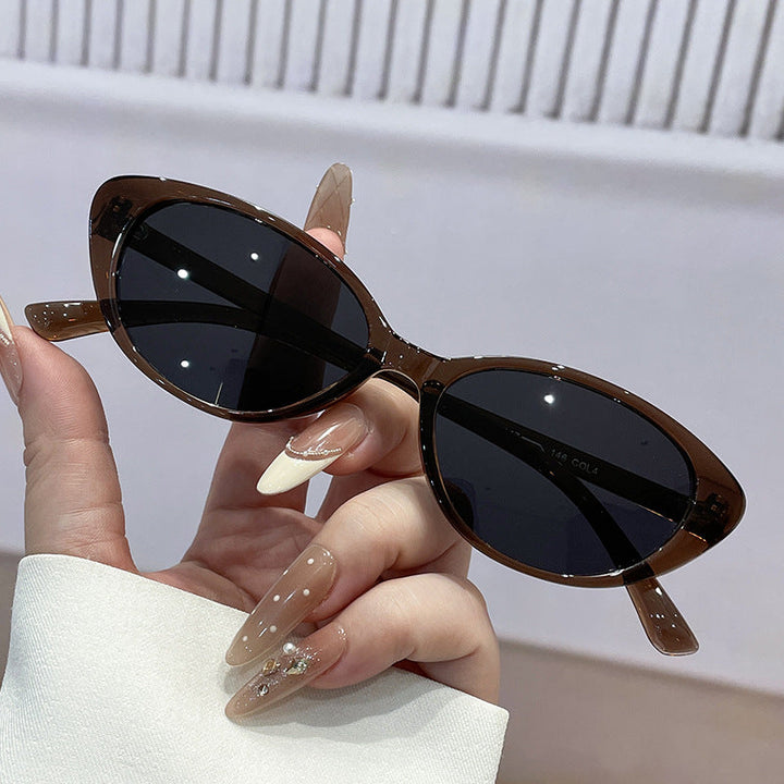 Women's fashionable sunglasses in minimalist design Kalsten