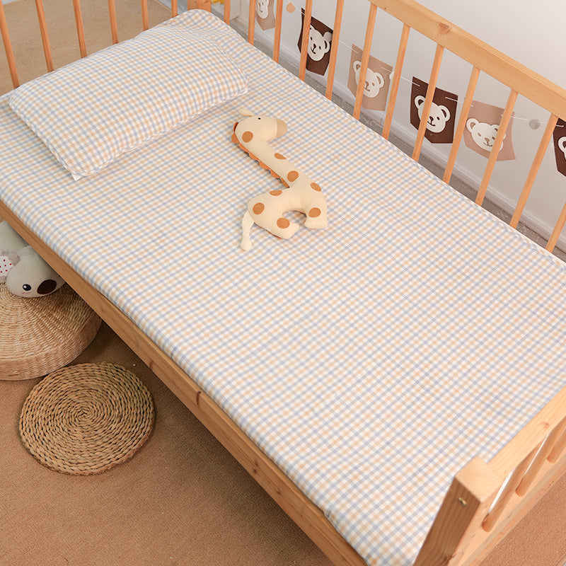 Women's Baby Bedding Set with Checkered Design Bowlift