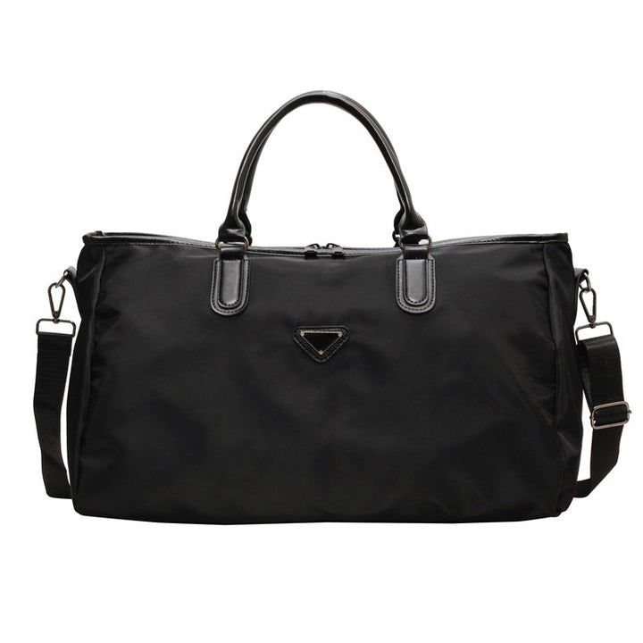 Practical sports and travel bag with versatile compartments Kalsten
