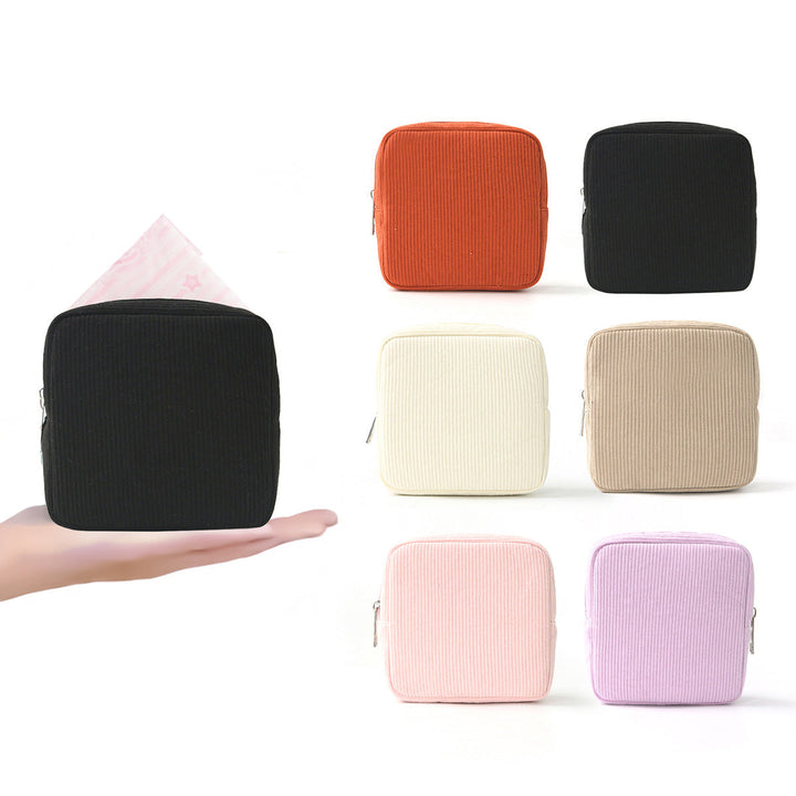 Cosmetic storage bag with structured surface Kalsten