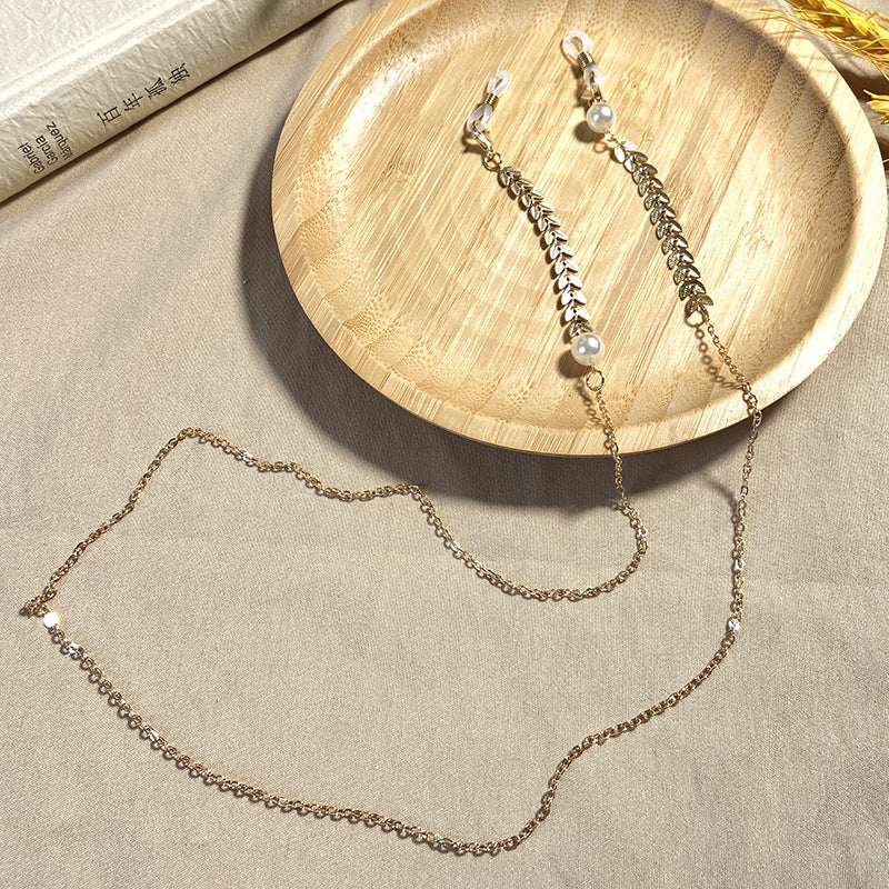 Fashionable glasses holder chain with good grip Kalsten