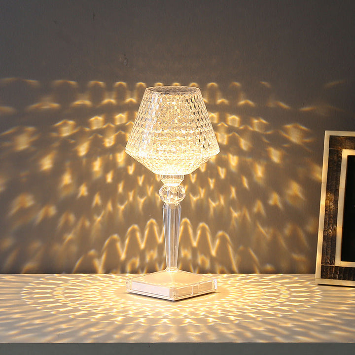Liesbeth Crystal Lamp – Luxury Table Lamp with USB Charging Function Kalsten