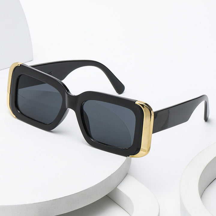 Women Oversized Sunglasses in Modern Animal Print Design Kalsten