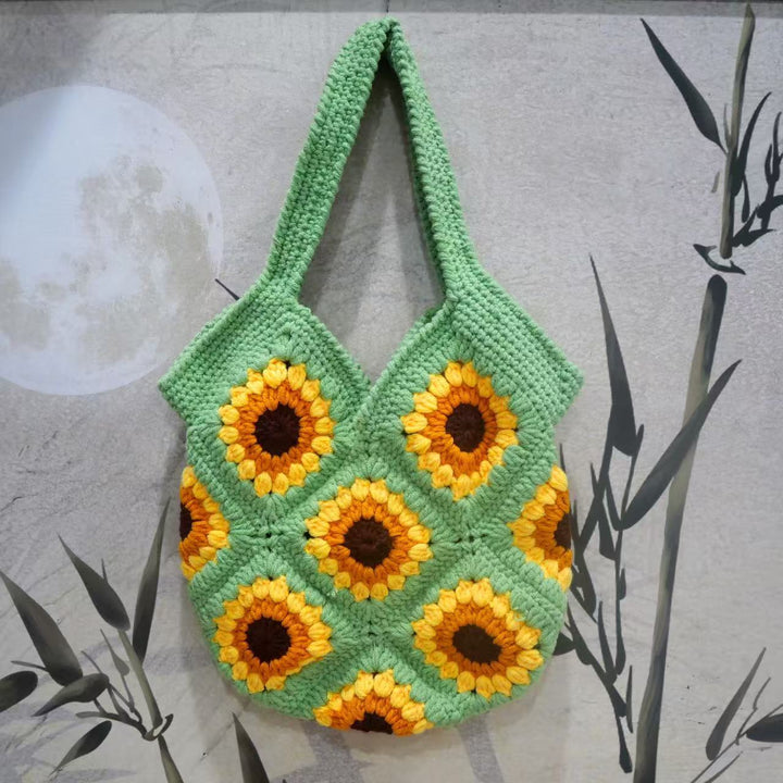 Handmade macrame bag with sunflower motif Kalsten