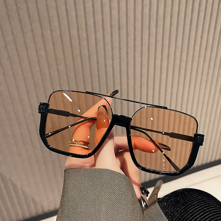 Women oversized sunglasses with elegant, square frame Kalsten
