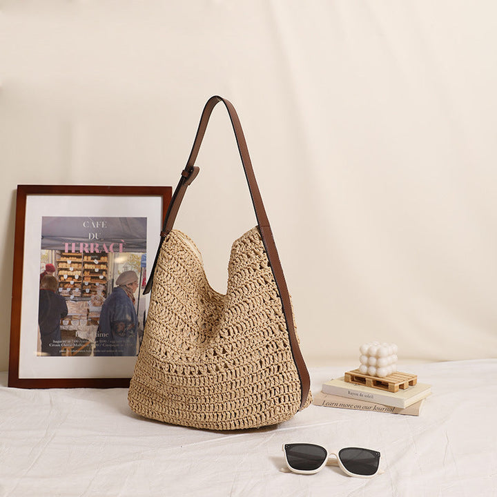 Handmade Shoulder Bag in Modern Natural Design Kalsten