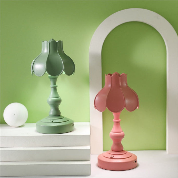 Unisex Decorative Table Lamp in Flower-Shaped Design Kalsten