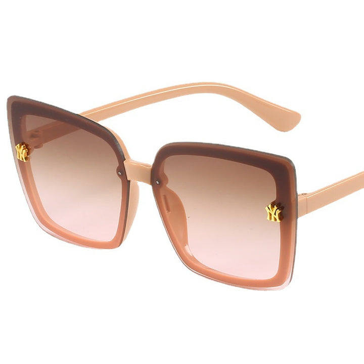 Ladies stylish square sunglasses with elegant details Kalsten