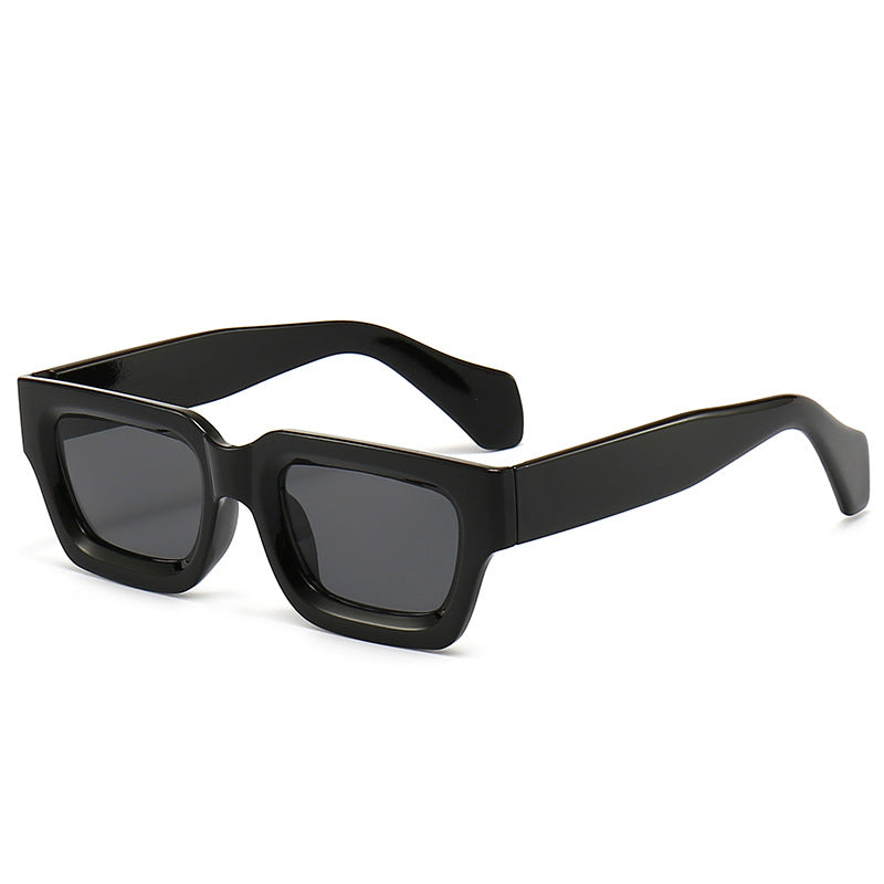 Women's trendy sunglasses with sturdy and transparent frame Kalsten