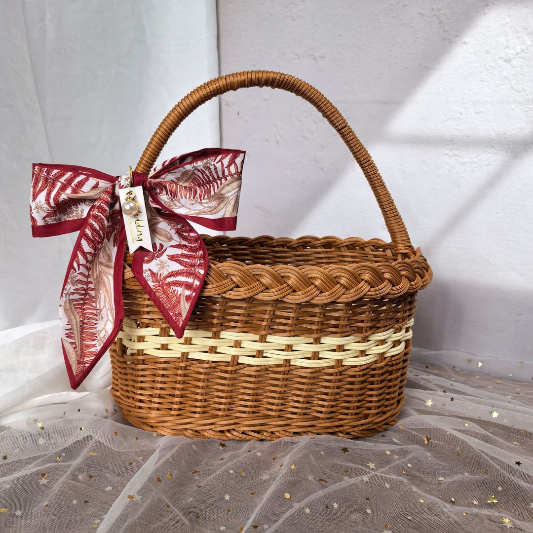 Women elegant handwoven shopping basket Kalsten