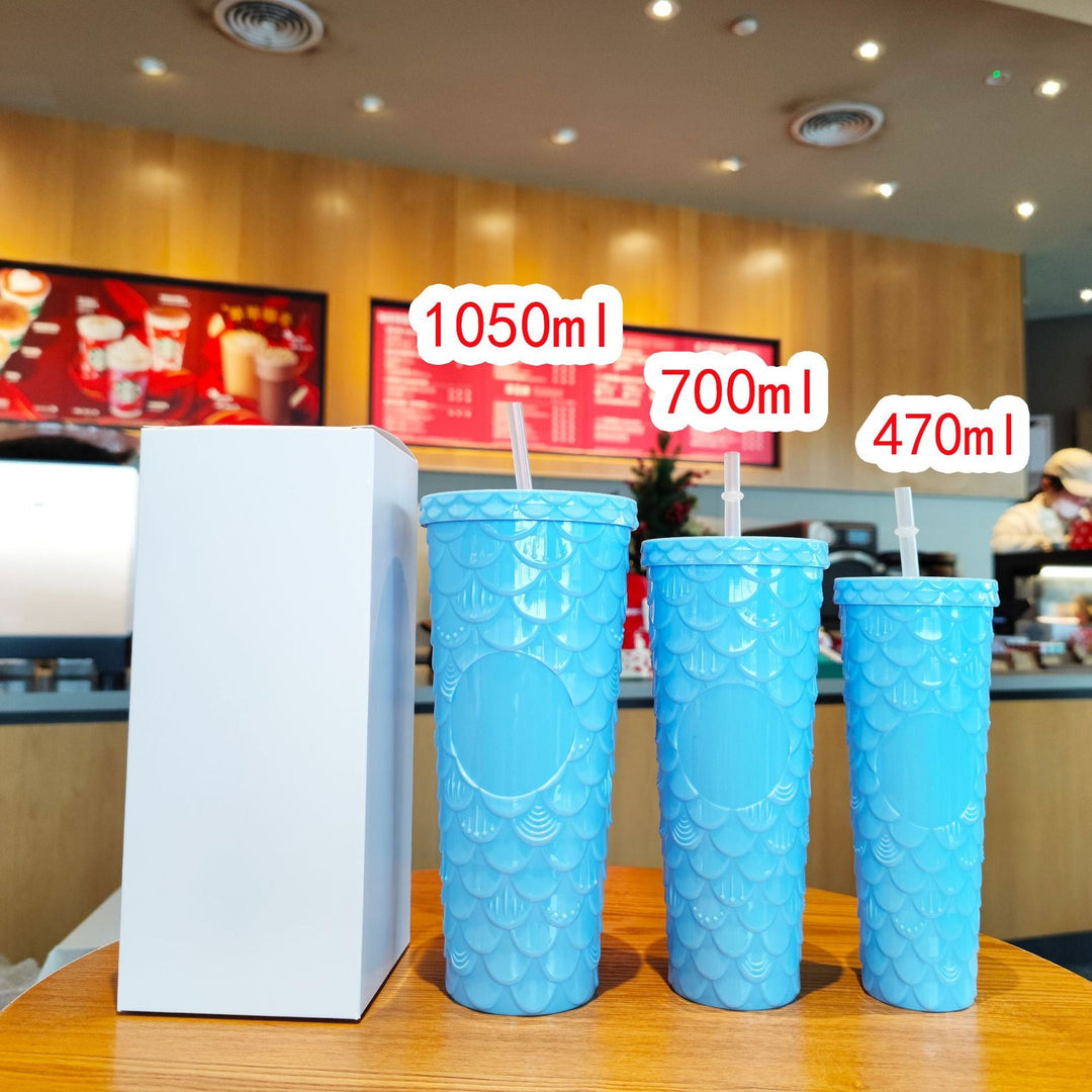 Ladies trendy drinking cups in wave pattern Kalsten