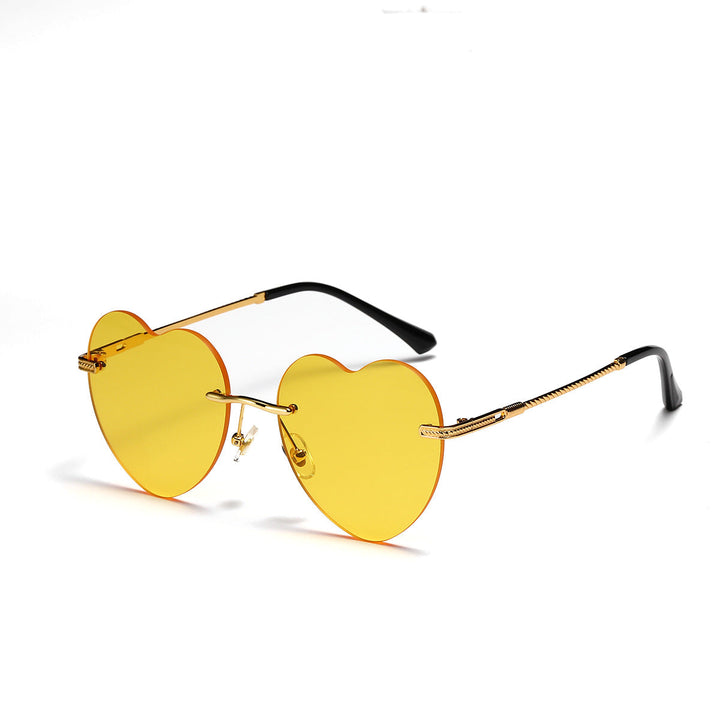 Ladies trendy heart sunglasses with mirrored lenses Kalsten