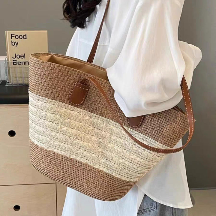 Fashionable rustic shopper with chic leather handles Kalsten