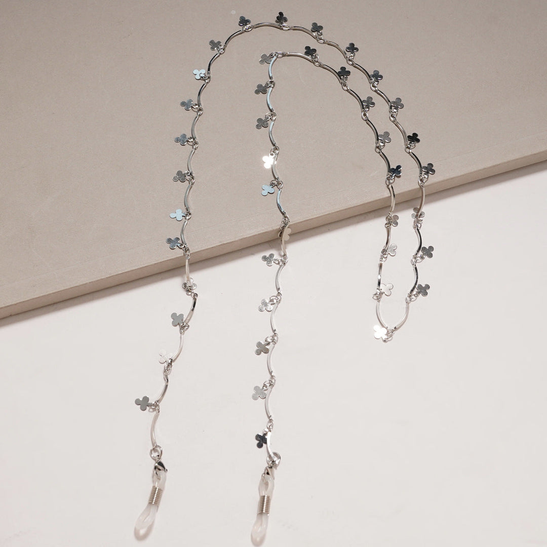 Star-Embellished Eyewear Chain kalsten