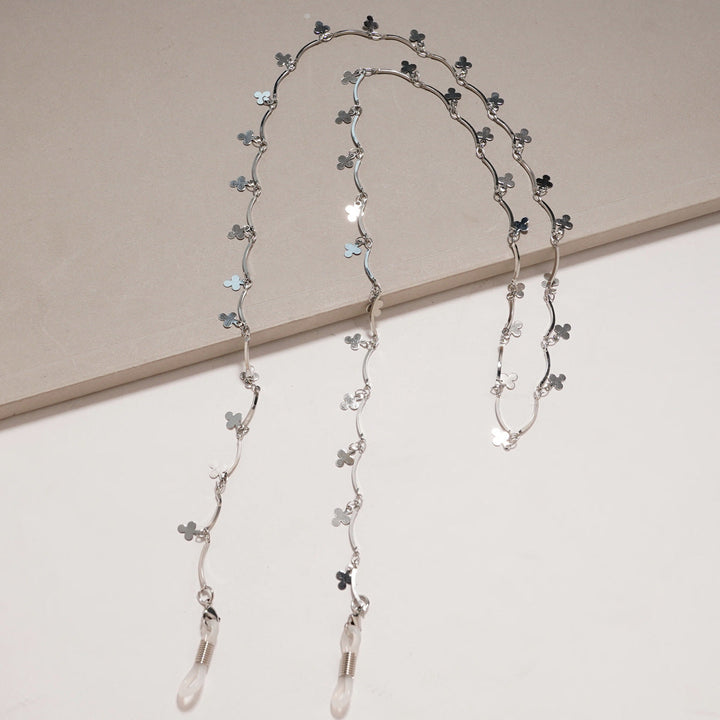 Star-Embellished Eyewear Chain kalsten