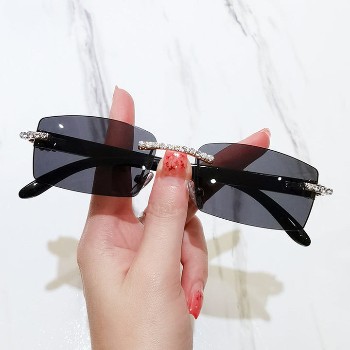Women's elegant sunglasses with unique frame Kalsten