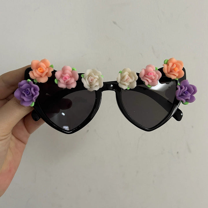 Women Cat-Eye Sunglasses with Floral Decor Kalsten