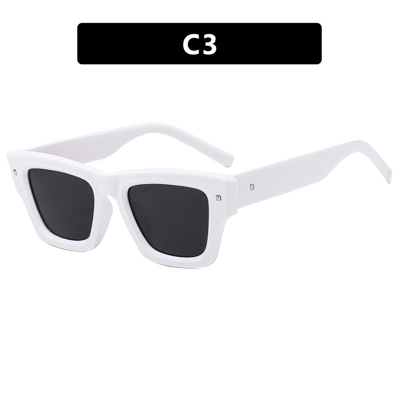 Ladies trendy sunglasses with square frame and UV protection Kalsten