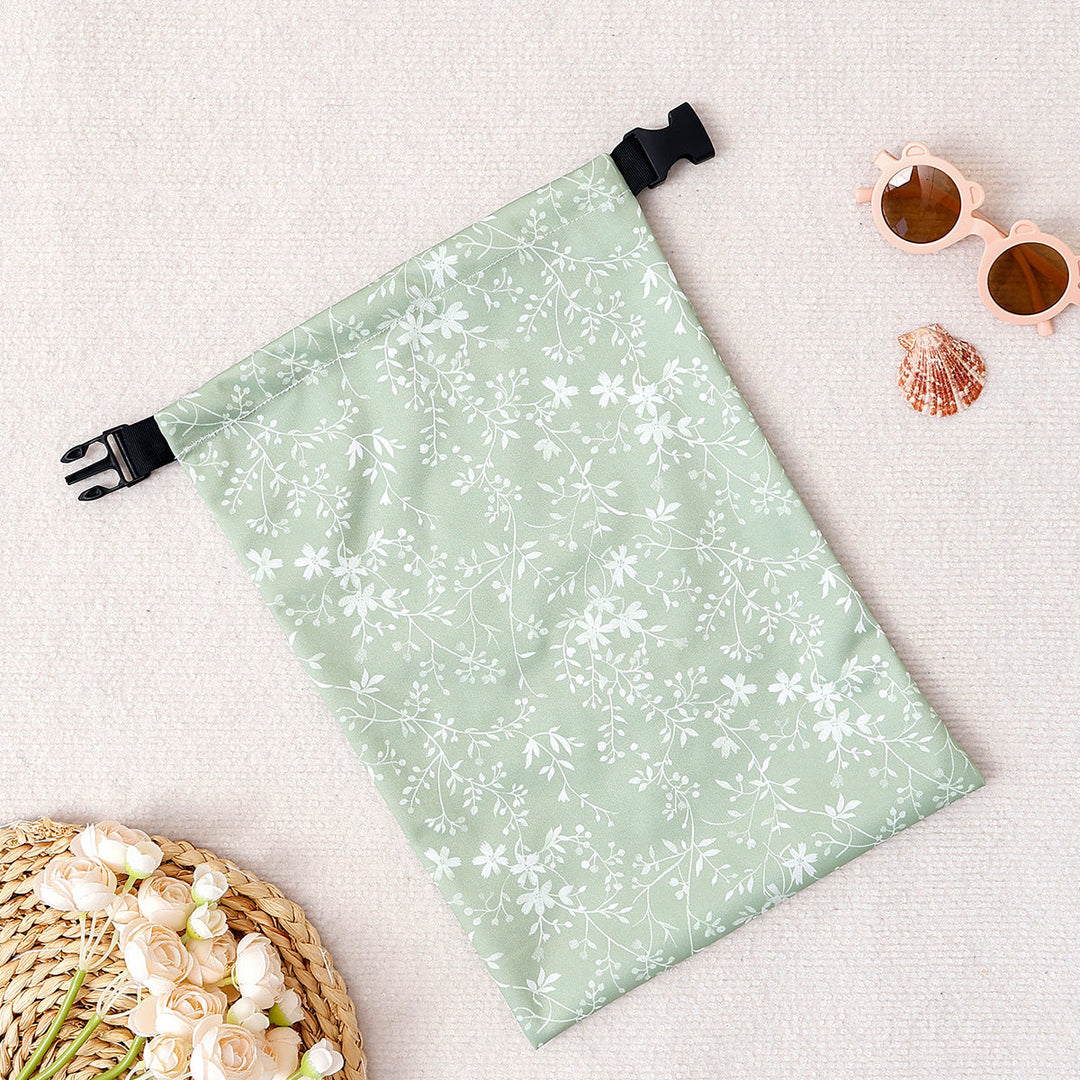 Beach-Friendly Diaper Bag Kalsten
