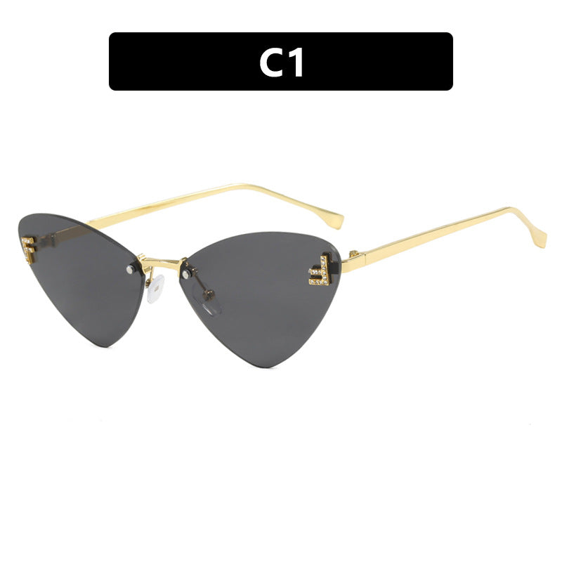 Women's extravagant Cat-Eye sunglasses with sparkling details Kalsten