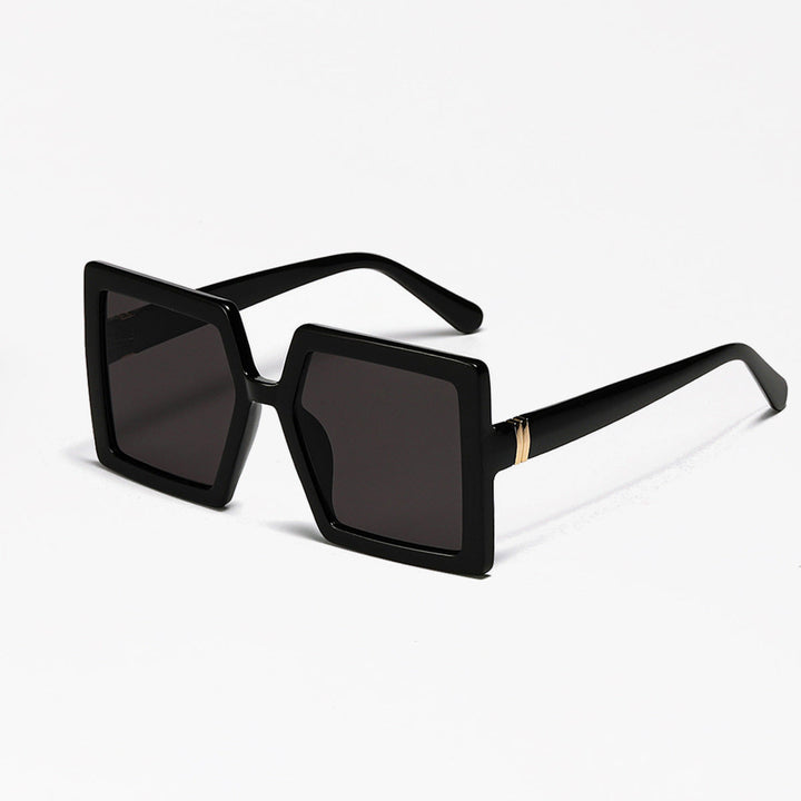 Ladies geometric sunglasses with modern, wide frame Kalsten