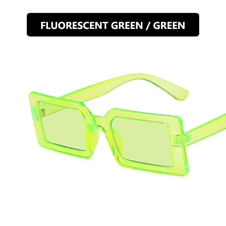 Women's square sunglasses with modern, wide frame and protective UV filter Kalsten
