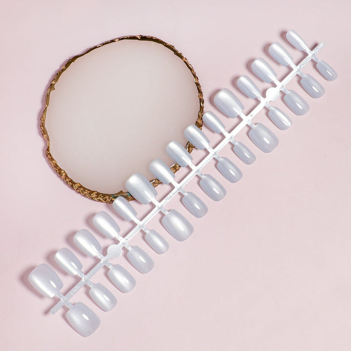 Glossy Reflective Press-On Nails Kalsten