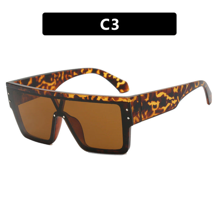 Women's fashionable sunglasses with oversized design and protective UV filter Kalsten