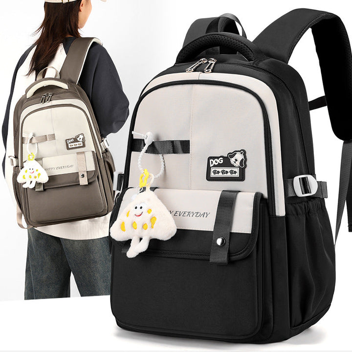 Child-friendly backpack made of high-quality material with fun pendants Kalsten