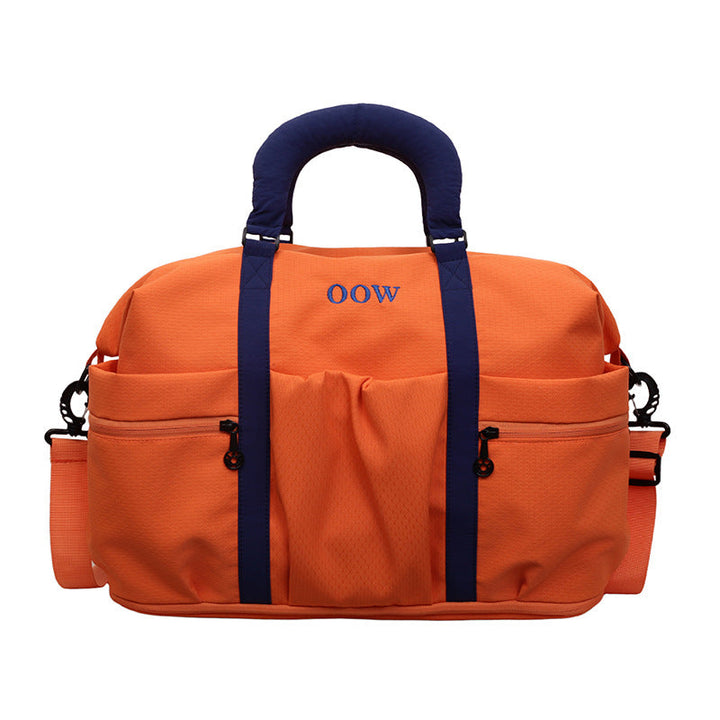 Sports bag with versatile compartment arrangement Kalsten