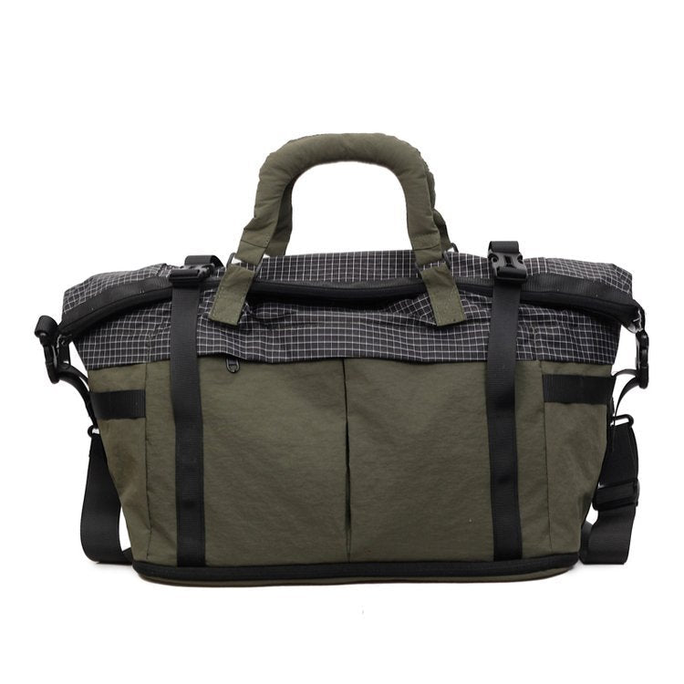 Sporty travel bag with multifunctional compartments Kalsten