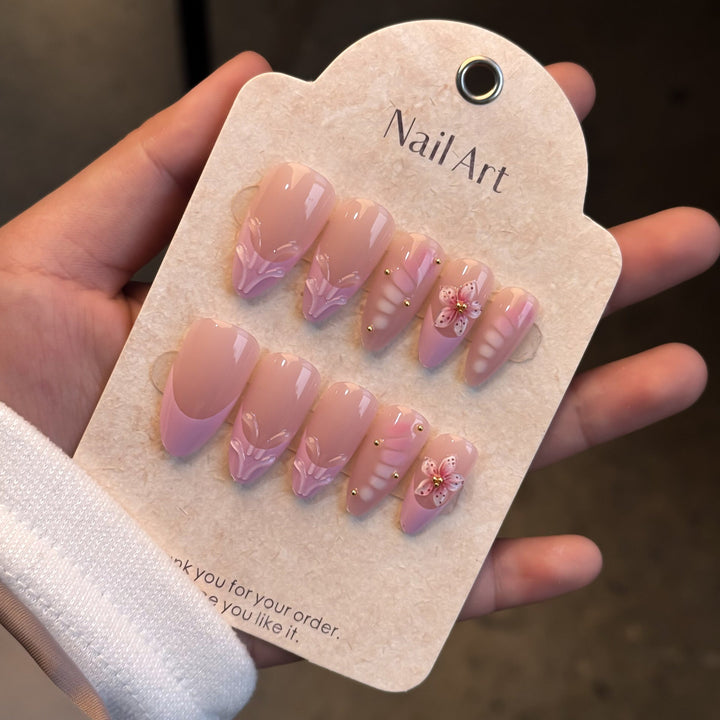 Floral Art Press-On Nail Set Kalsten