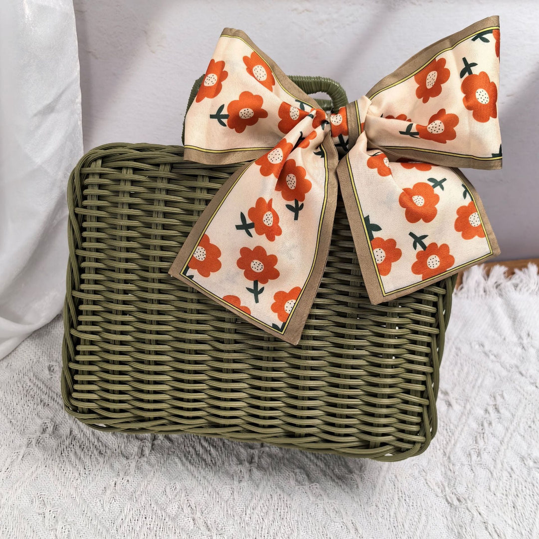 Ladies elegant and stylish cosmetic case Kalsten
