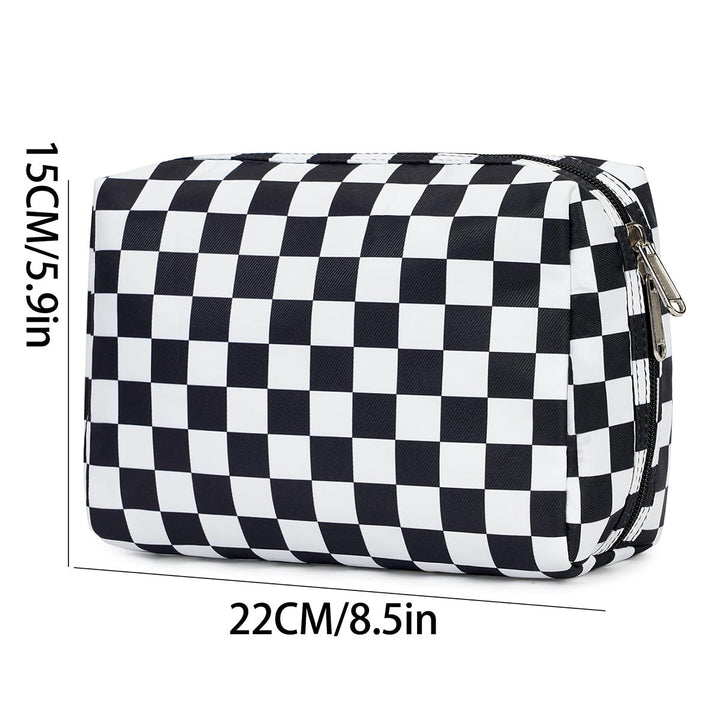 Stylish cosmetic bag with checked pattern Kalsten