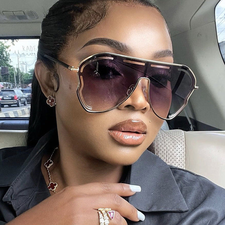 Ladies luxurious pilot sunglasses with modern frame Kalsten