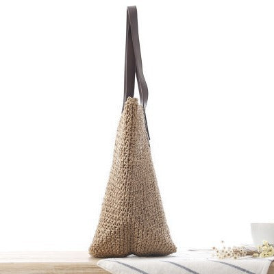 Beach bag with modern macrame design Kalsten