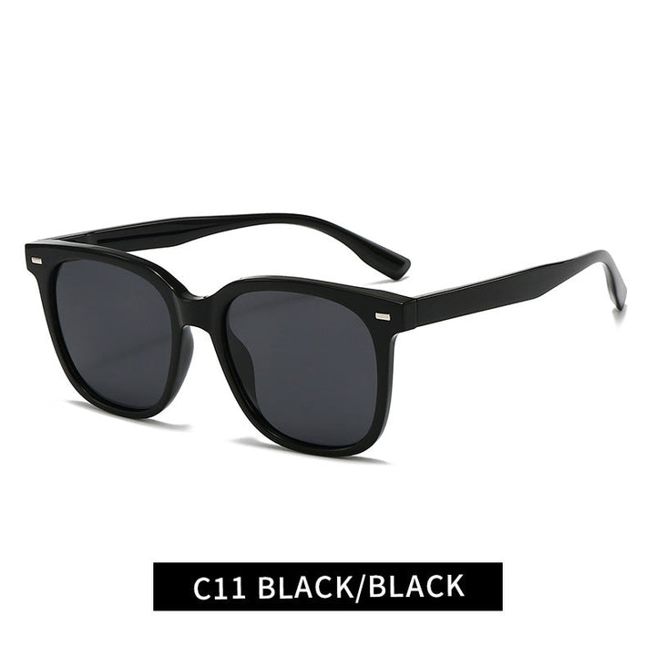 Women's fashionable sunglasses in elegant oversized design Kalsten