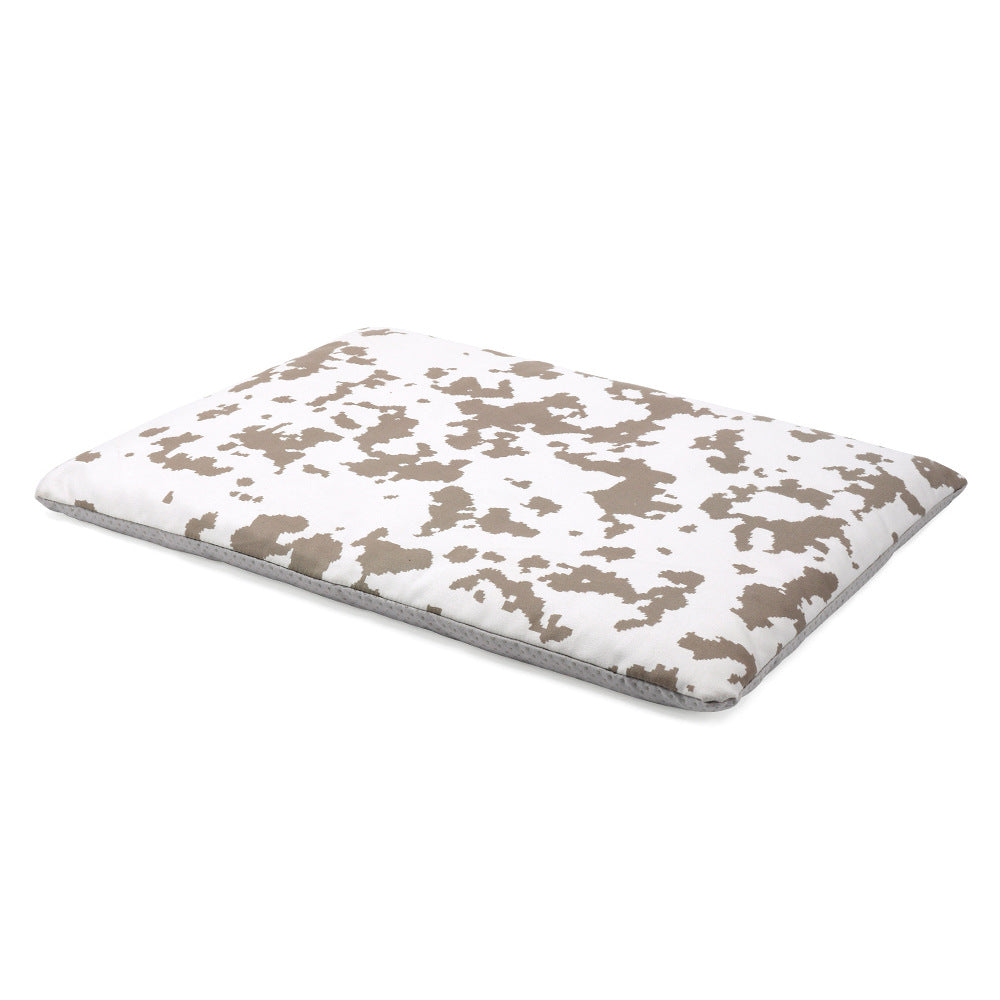Unisex Comfortable Pet Sleeping Mat Kalsten