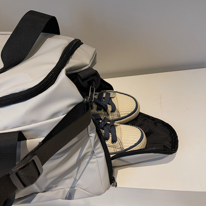 Men's sporty and spacious travel bag Kalsten