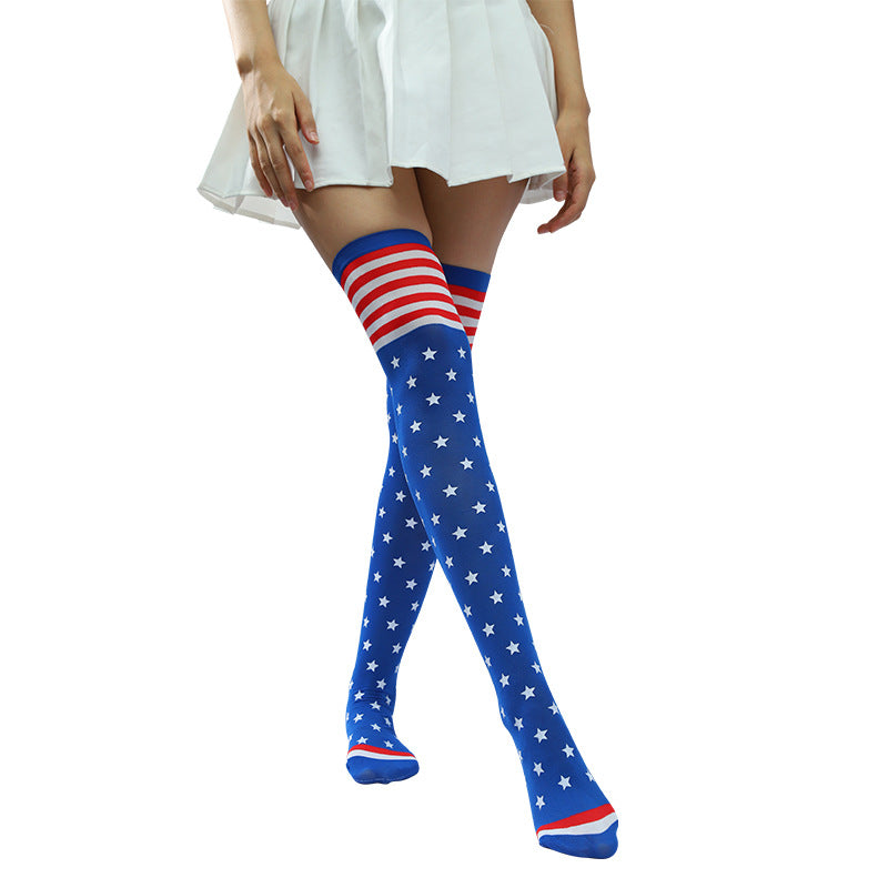 Ladies knee-high stockings with large star pattern, elastic finish and reinforced toe section Kalsten